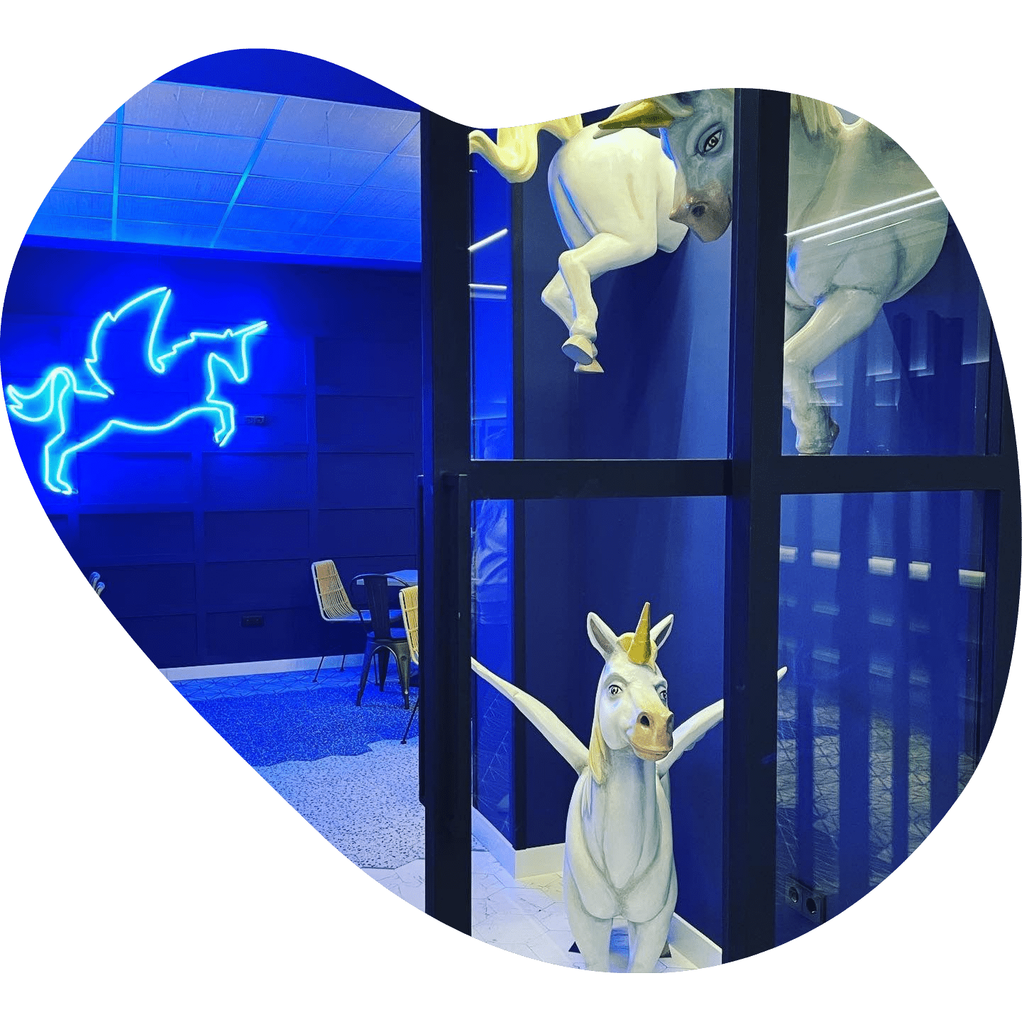 escultura-gigante-artesanos-garcia-unicornio